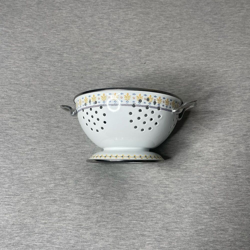 Martha Stewart La Dolce Vita 1.5 Qt. White Colander